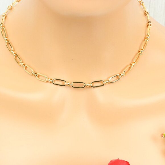 "Minimalist & Elegant Necklace Chain – Perfect for Women & Girls | UNVRC1543 - Picture 9 of 10